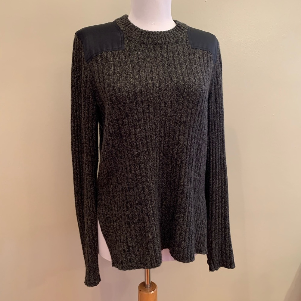 Rag & Bone Shoulder Accent Cashmere Sweater